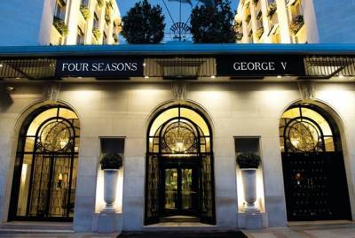 В Париже отель, который называют лучшим в мире, ограбили на 100 тысяч евро
