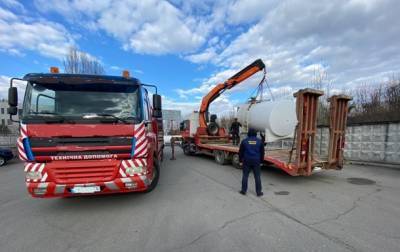 В Киевской области с незаконной АЗС изъяли более трех тонн топлива