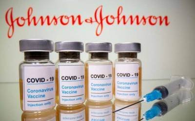 В США из-за побочных эффектов препарата Johnson & Johnson частично заморозили вакцинацию