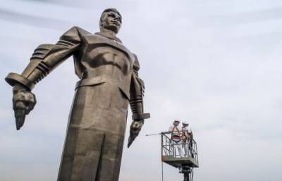 Власти Москвы сообщили о предстоящей реставрации памятника Гагарину