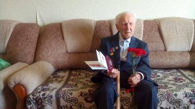 В Челябинске 104-летний ветеран, штурмовавший Берлин, вылечился от COVID-19