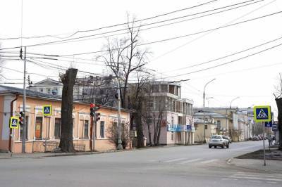 В Екатеринбурге прокуратура подала в суд на фирму, из-за которой рушится дом на Чапаева