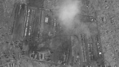 Спутниковые снимки: Россия стягивает войска на границе с Украиной