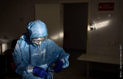 В России за сутки выявлено 9 тыс. случаев коронавируса