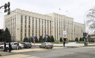 В Краснодарском крае продлили режим повышенной готовности из-за COVID-19 до 1 мая