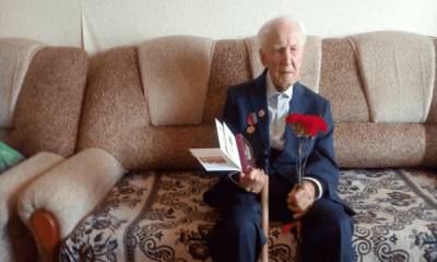 В Челябинске 104-летний пенсионер вылечился от коронавируса