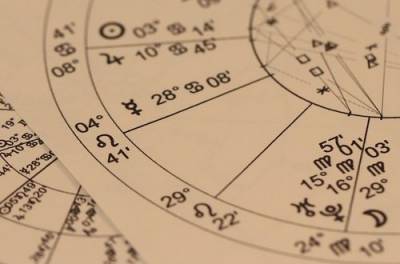 Астрологи назвали три самых практичных знака Зодиака