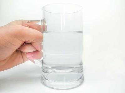 Диетологи рассказали о пользе съедобной воды
