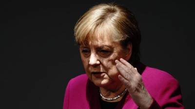 Новый план усиления власти Меркель: новый закон могут принять уже через две недели
