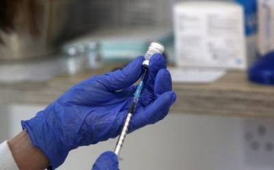 На Кипре зафиксированы случаи тромбоза после прививок