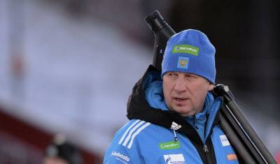 Валерий Польховский уйдет с поста главного тренера сборной России по биатлону