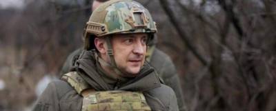 Зеленский сделал селфи на второй день нахождения в Донбассе
