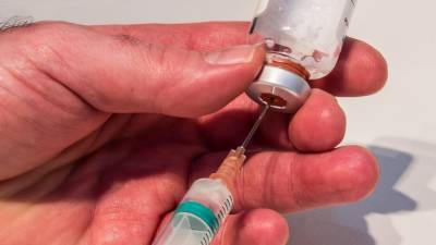 Специалисты Центра имени Н.Ф. Гамалеи разработали новую вакцину от COVID-19