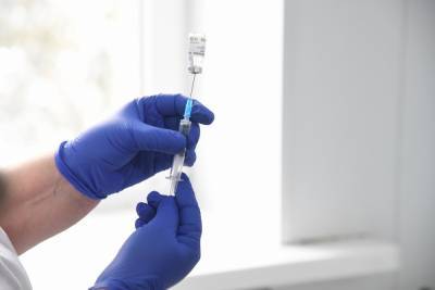 Минздрав РФ разрешил испытания вакцины «ЭпиВакКорона-Н»