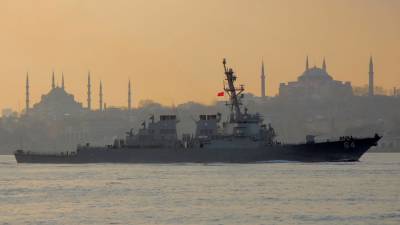 США уведомили Турцию о проходе двух военных кораблей в Черное море