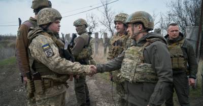 "Здесь хотят мира": Зеленский рассказал о своей поездке на Донбасс
