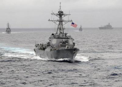 Два американских корабля ВМС отправились в Черное море