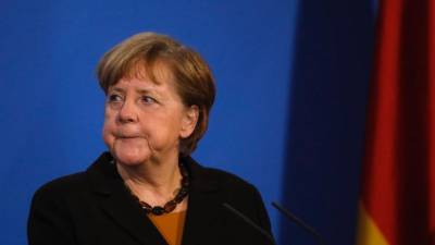 Будет действовать в одиночку: Меркель отменила саммит с премьер-министрами федеральных земель