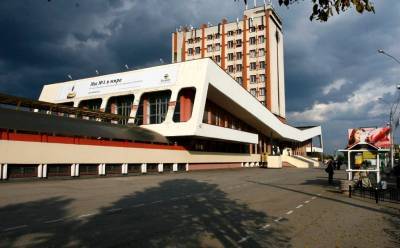Фасады театра драмы и железнодорожного вокзала в Липецке обновят