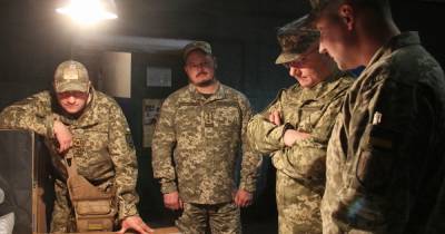 Силовой сценарий освобождения Донбасса неприемлим, - Хомчак о якобы подготовке наступления ВСУ