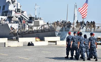CNN: США подумывают об отправке военных кораблей в Черное море
