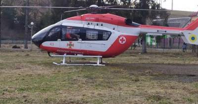 Уперше пацієнтку до львівської лікарні доправили медичним гелікоптером