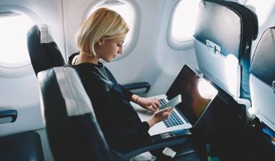 В 2022 году авиапассажиры смогут пользоваться на борту интернетом по лазерной связи