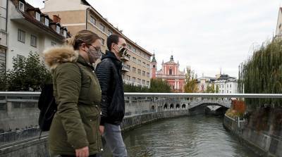 Словения отменит комендантский час и ослабит карантин с 12 апреля