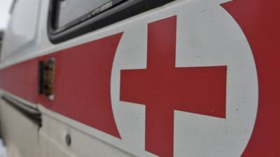 Женщина попала под колеса троллейбуса на остановке в Калуге