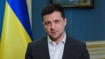 Зеленский призвал к срочному перемирию в Донбассе