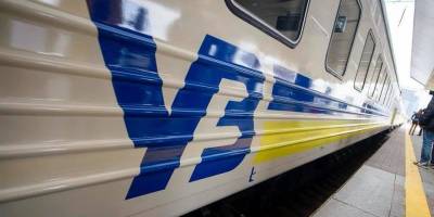 В Укрзализныце предупредили о «рейдах» в поездах на майские праздники: будут следить, носят ли пассажиры маски