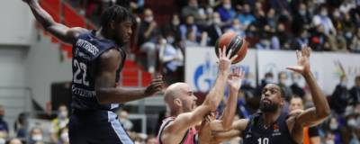 Никола Миротич - Кевин Пангос - Баскетбольный «Зенит» выиграл у «Барселоны» и сравнял счет в серии плей-офф Евролиги - runews24.ru - Палау