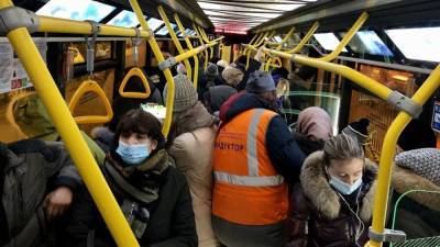 Детей-безбилетников запретили высаживать из общественного транспорта в РФ