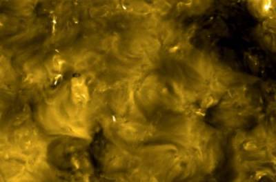 Solar Orbiter зафиксировал на поверхности Солнца непонятные "костры"