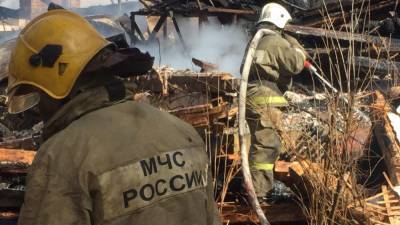 Трупы восьми человек обнаружены на месте пожара в жилом доме под Пермью
