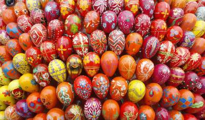 Дорого яичко ко Христову дню: 10 способов оригинально покрасить символ Пасхи