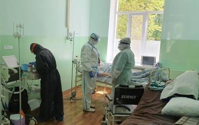 В Украние за день 8,5 тысяч человек заболели COVID