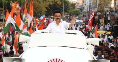 Иосиф Сталин побеждает на выборах в Индии, – СМИ