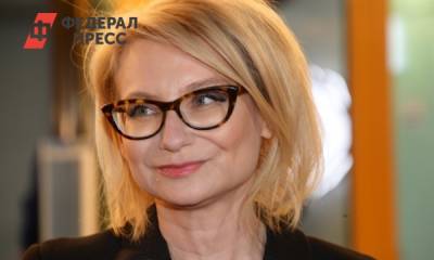 «Их донашивают последние месяцы»: Хромченко назвала выходящий из моды фасон юбок