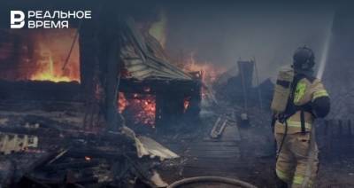 На пожаре в частном доме в Челнах погибли два человека, один в тяжелом состоянии