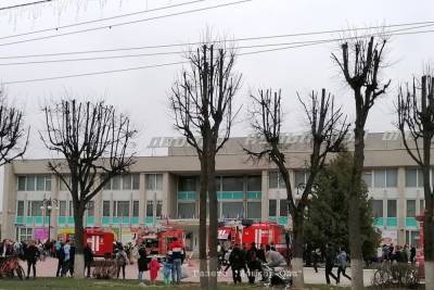 Посетителей ДК в Йошкар-Оле эвакуировали из-за пожара