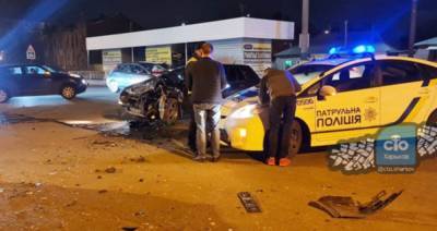 В Харькове случилась жесткая авария, машины всмятку: кадры с места ДТП