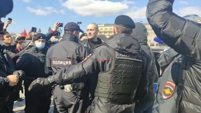 Координатор «Левого фронта» Сергей Удальцов задержан на митинге
