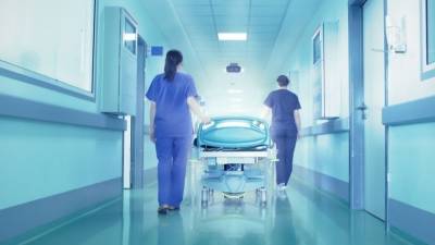 «Живой труп»: в больнице женщина покрылась страшными язвами после инсульта