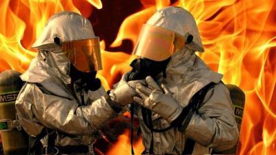 Двое мужчин погибли на пожаре в Набережных Челнах