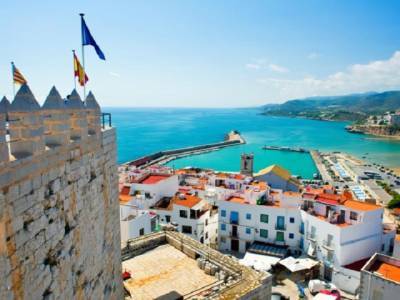 Испания открывается для туристов с июня