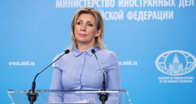 Захарова: РФ не дискриминирует "Медузу" в отличие от ситуации с RT и Sputnik в США