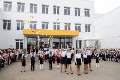 В Астраханской области разрешили провести выпускные и последние звонки