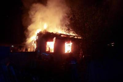 В Башкирии в сгоревшем дотла доме обнаружен труп мужчины