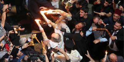 В Иерусалиме сошел благодатный огонь, как это было — видео